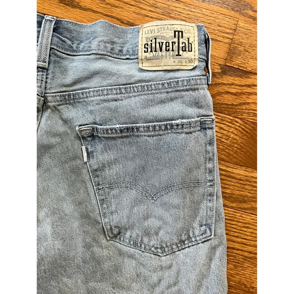 Levis SilverTab Loose Distressed Light Wash Jeans Mens W30 L30 Baggy Denim